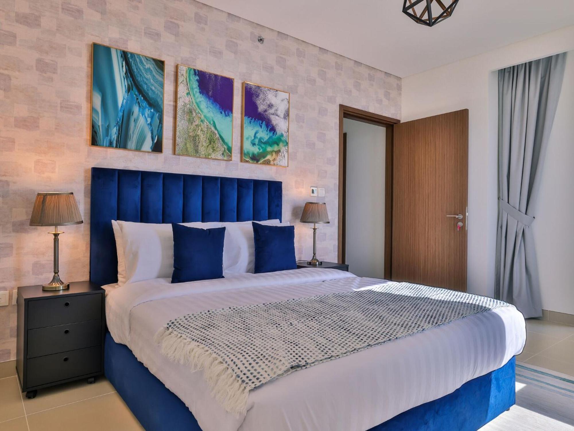 Luxurious Apartments Dubai Marina Views Pool Gym By Sojo Stay Extérieur photo